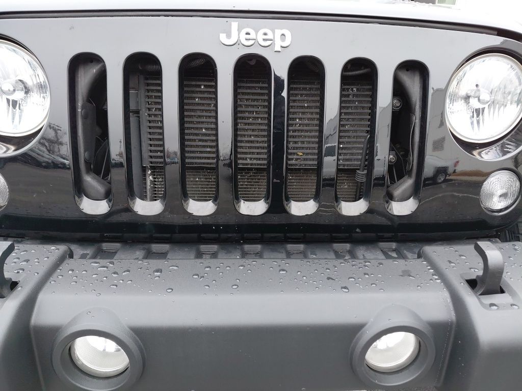 Thumbnail: 2017 Jeep Wrangler - 17