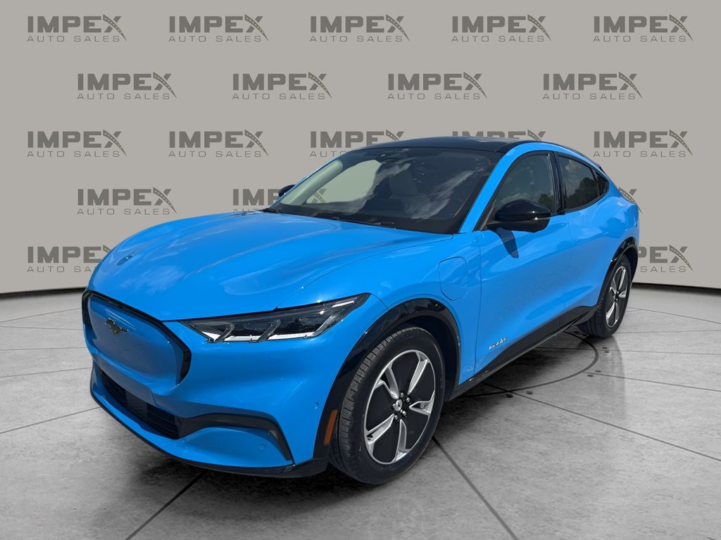 2023 Ford Mustang-Mach-e Premium's photo