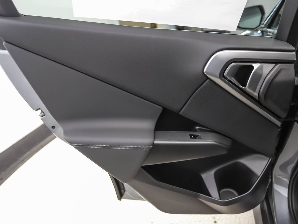 Thumbnail: 2026 BMW X3 - 21