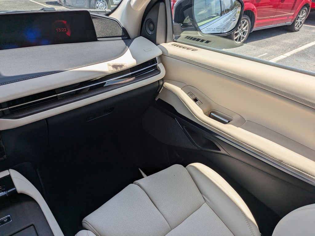 2027 Lincoln Navigator Reserve L