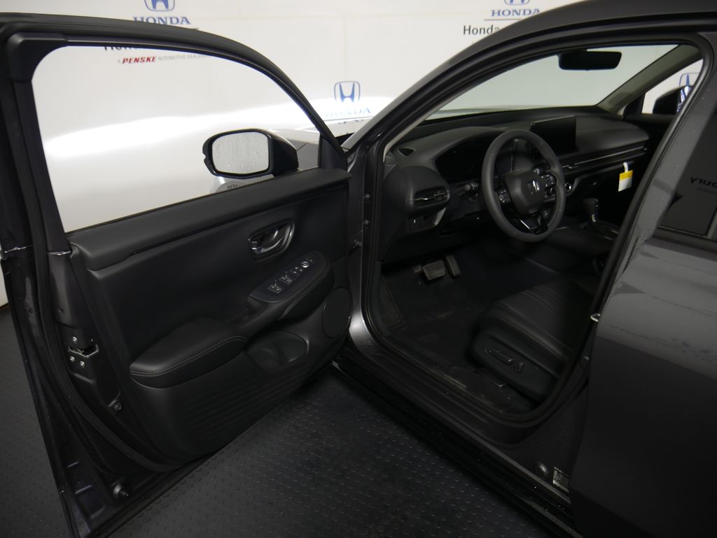 Thumbnail: 2027 Honda HR-V - 11