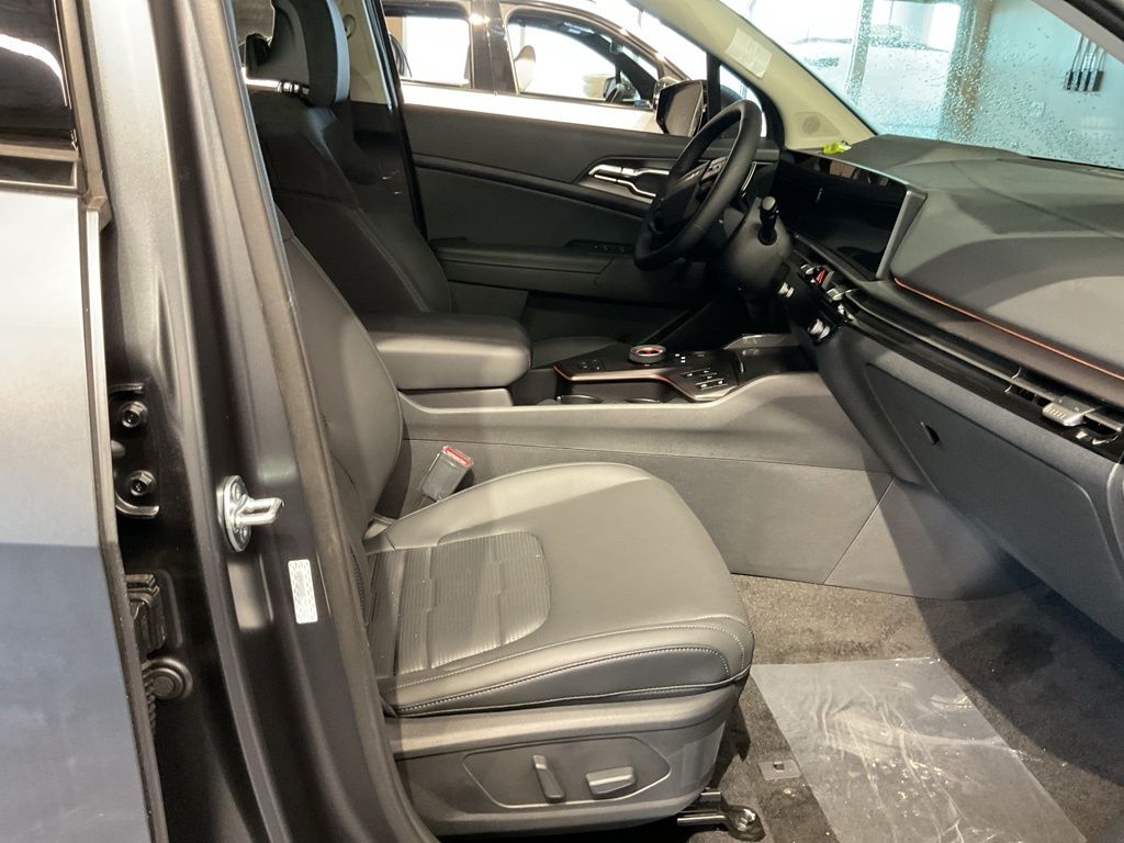 New 2026 Gray Kia SX-Prestige image 23
