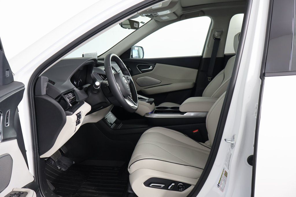 Thumbnail: 2026 Acura RDX - 5