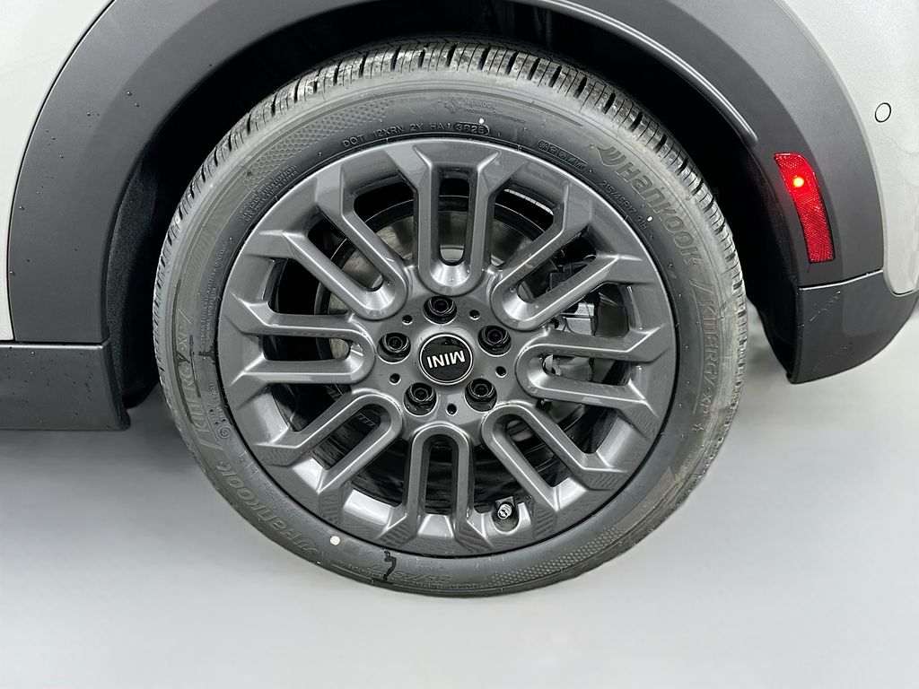 Thumbnail: 2026 MINI Cooper - 22