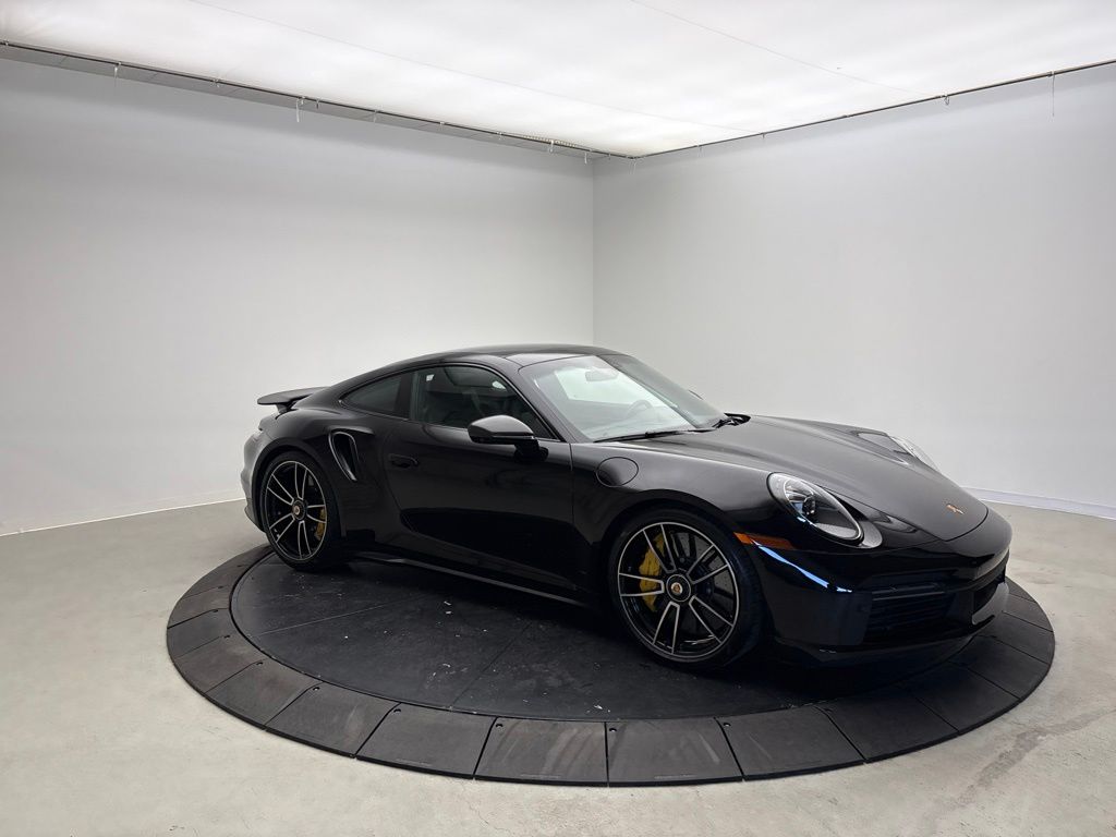 Thumbnail: 2021 Porsche 911 - 9