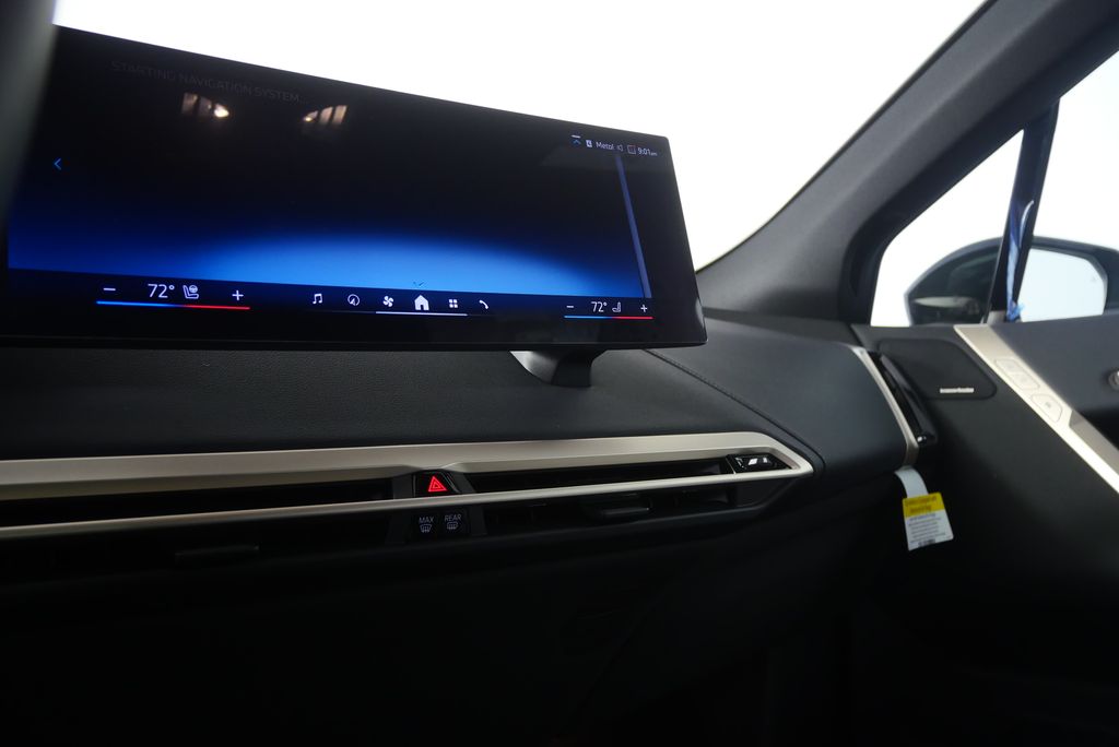 Thumbnail: 2026 BMW iX - 20