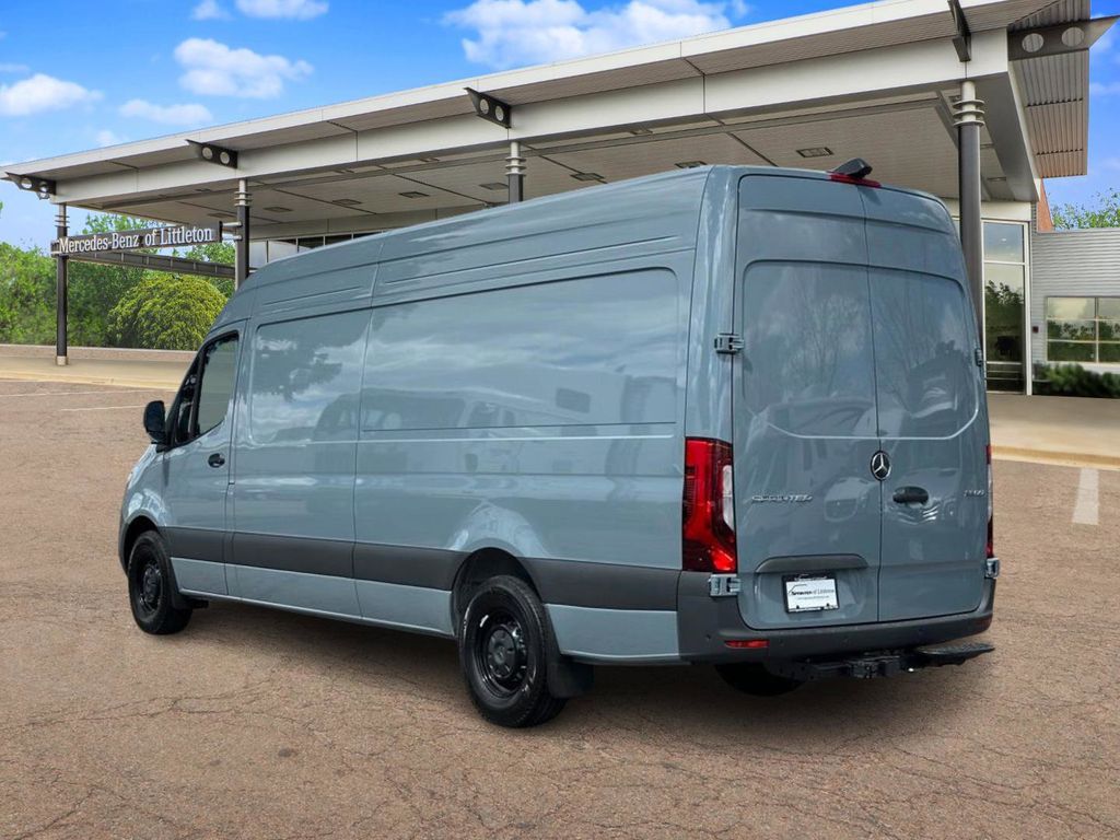 2024 Mercedes-Benz Sprinter 2500 Cargo 170 WB 3