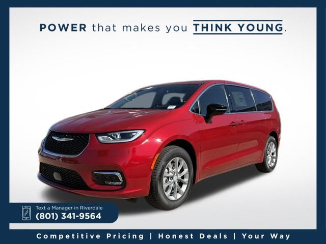 2026 Chrysler Pacifica Select AWD