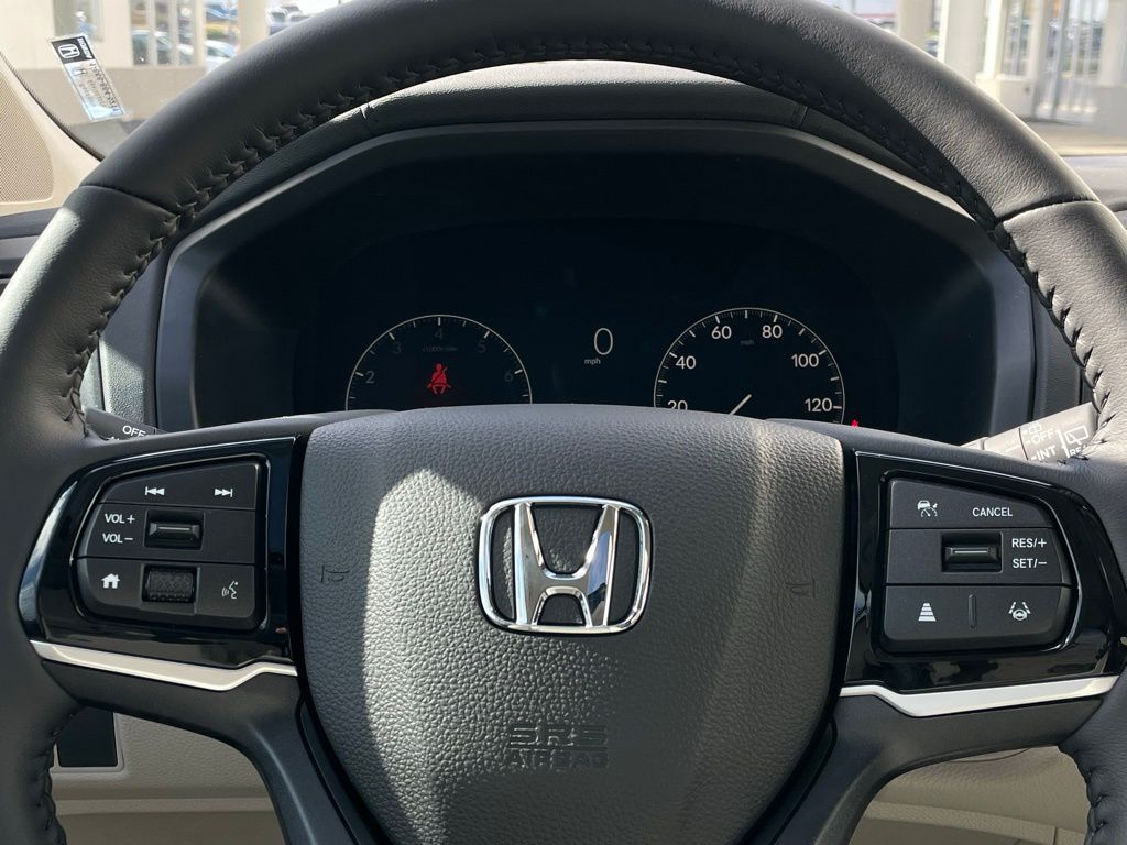 2025 Honda Odyssey EX-L 11