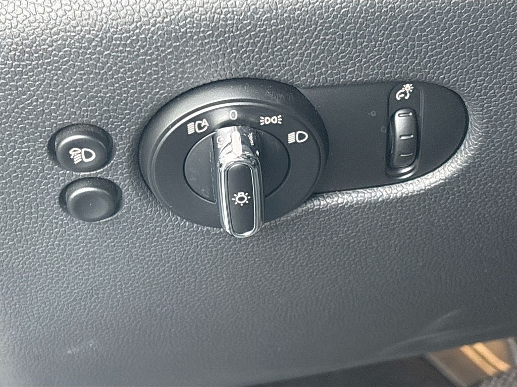 Used 2023 Gray MINI  image 10