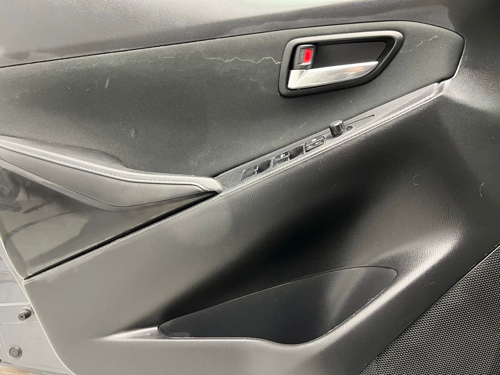 Thumbnail: 2017 Toyota Yaris - 19