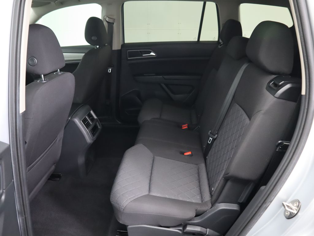 2019 Volkswagen Atlas S 21