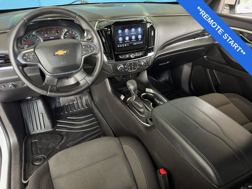 2023 Chevrolet Traverse LT - 2