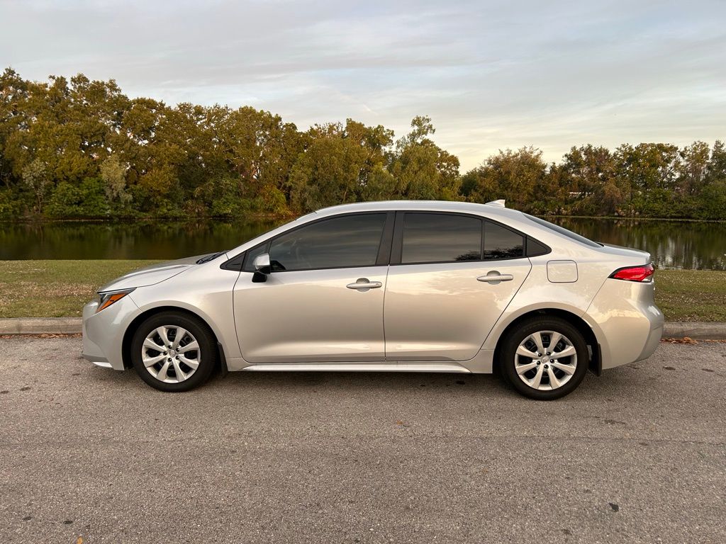 Thumbnail: 2025 Toyota Corolla - 2