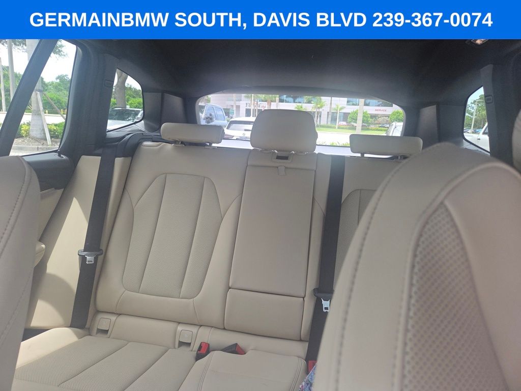 Certified Used 2024 Blue BMW xDrive30i image 19
