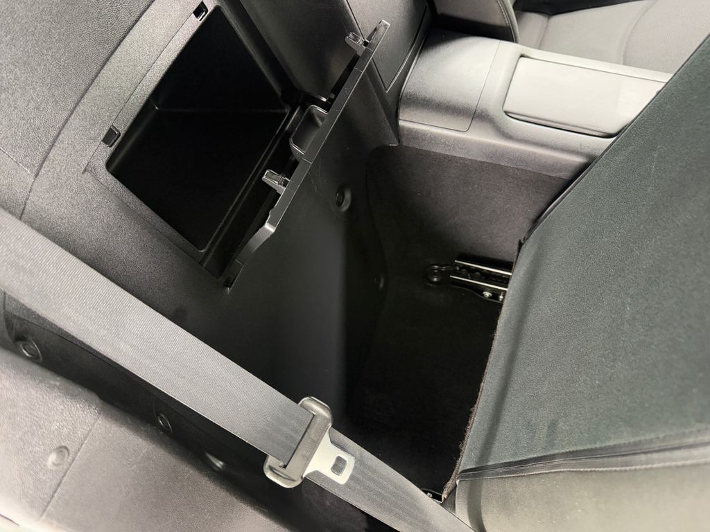 Used 2013 Gray Mazda Sport image 38