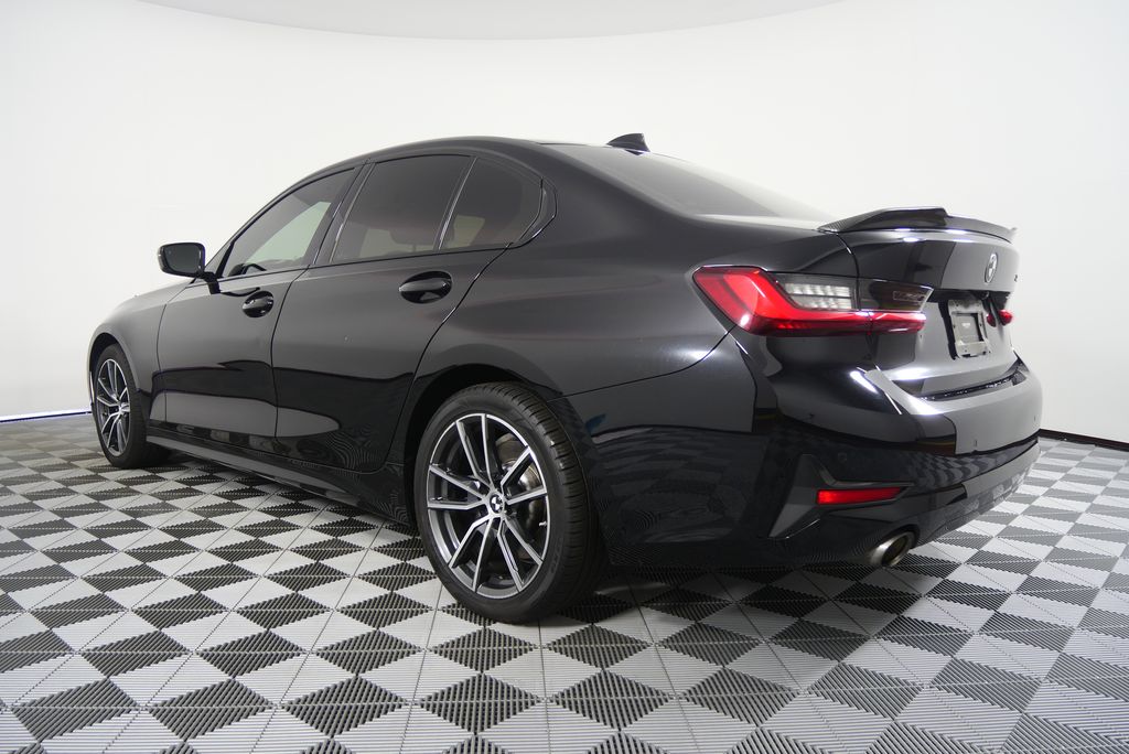 2022 BMW 3 Series 330i 5