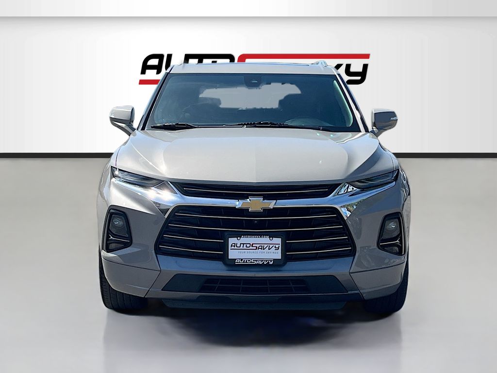 Used 2021 Gray Chevrolet Premier image 2