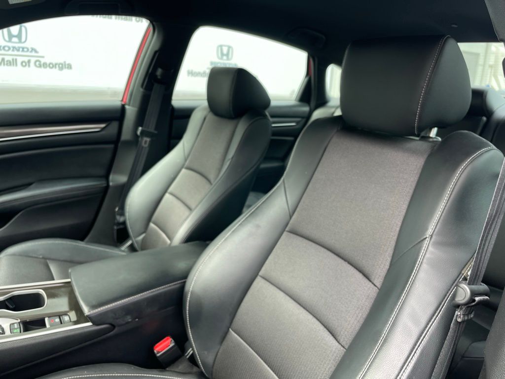 2018 Honda Accord Sport 26