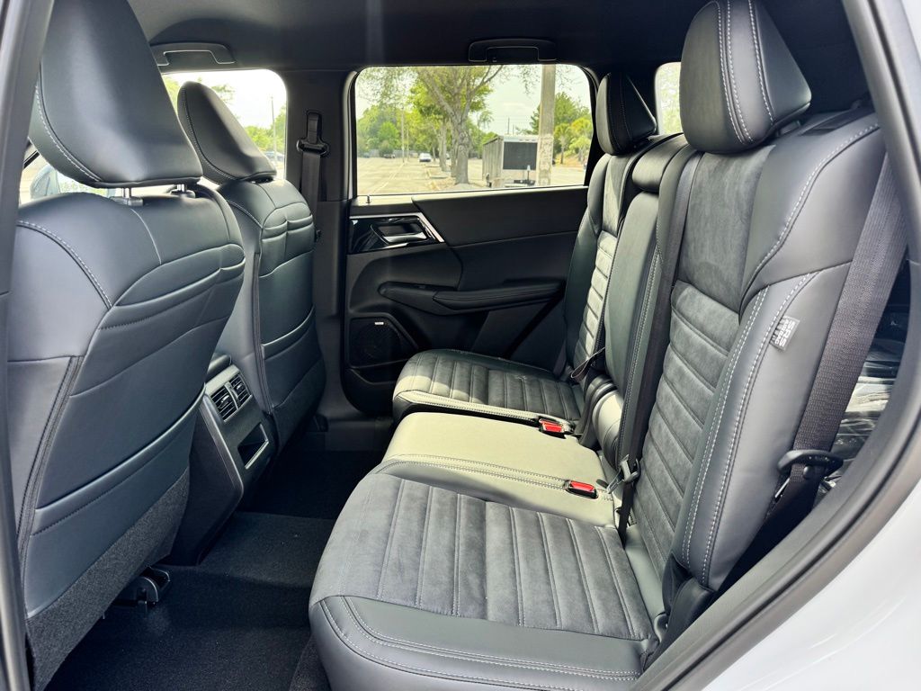 New 2026 Mitsubishi Outlander SUV