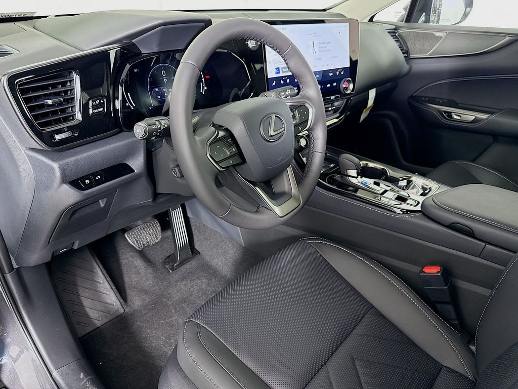 2025 Lexus NX 350 Luxury 9
