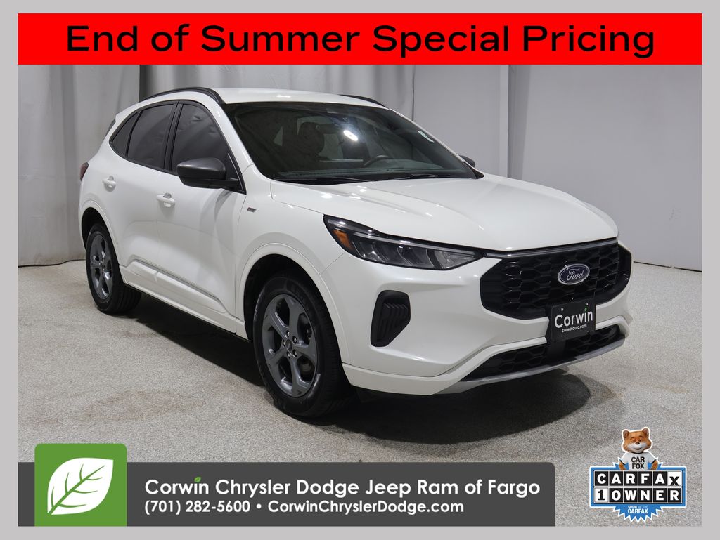  2024 Ford Escape ST-Line AWD   