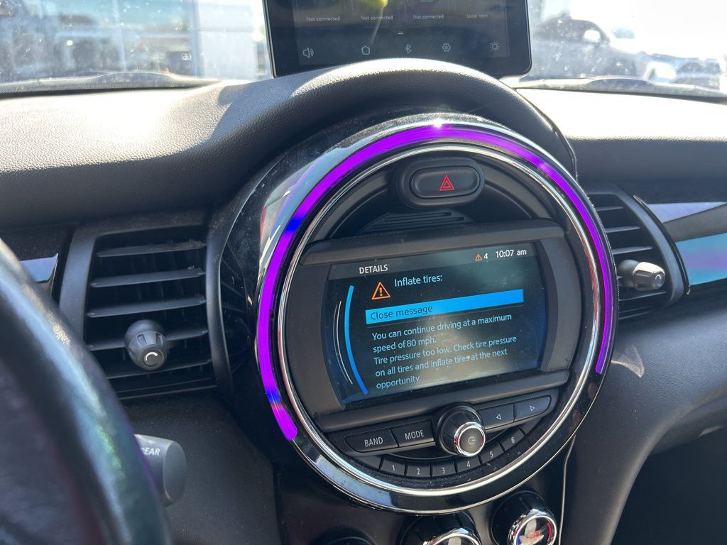 Thumbnail: 2019 MINI Cooper - 8