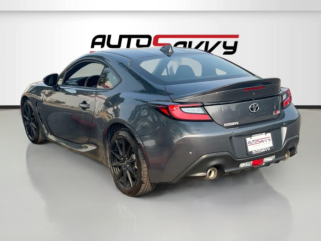 Used 2022 Gray Toyota Premium image 5