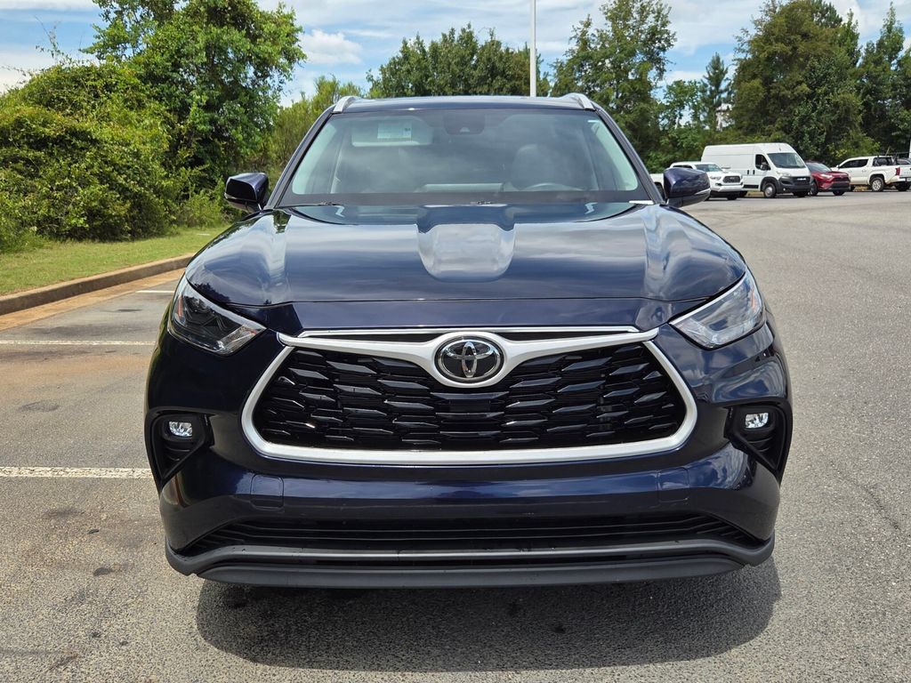 Used 2024 Toyota Highlander SUV