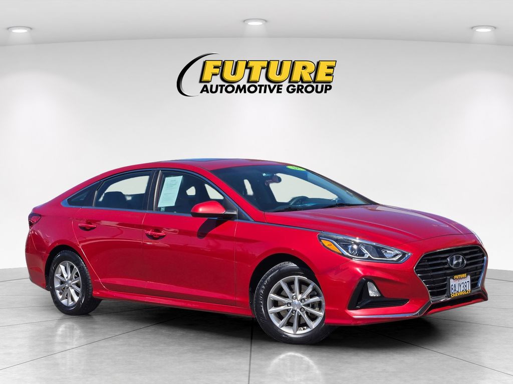 Scarlet Red 2018 Hyundai Sonata SE FWD Sedan Front-Wheel Drive 6-Speed Automatic