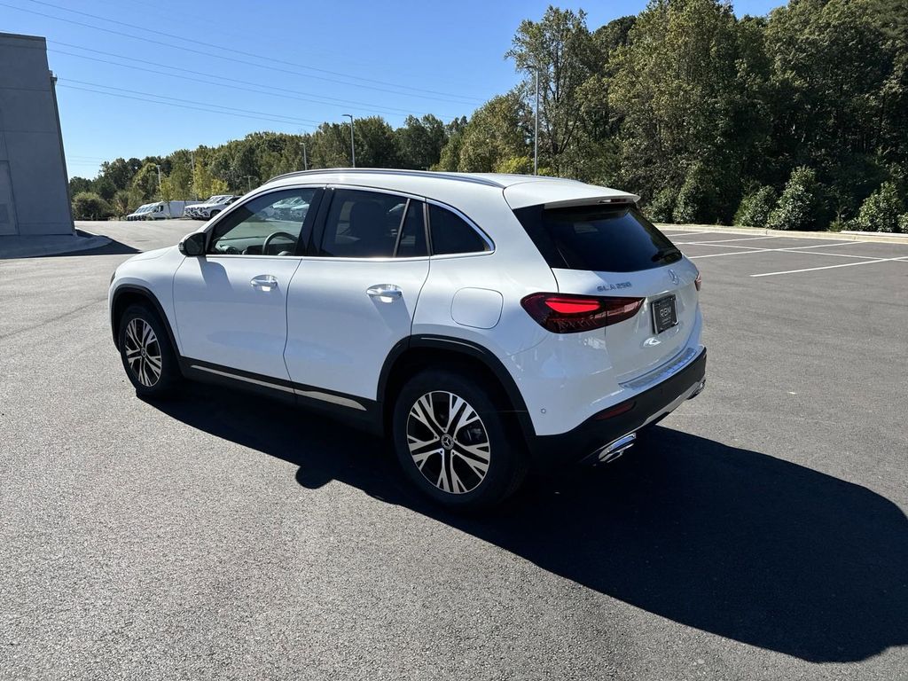 2025 Mercedes-Benz GLA GLA 250 6