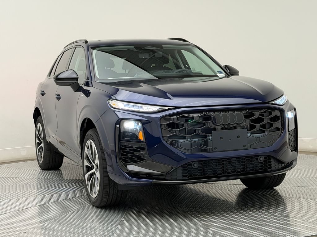 Thumbnail: 2026 Audi Q3 - 3