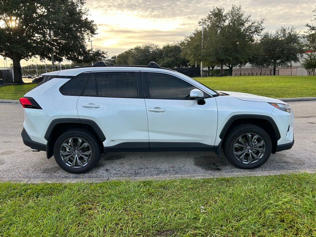Thumbnail: 2024 Toyota RAV4 - 6