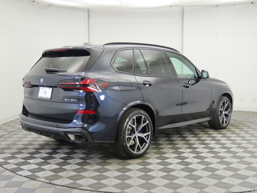 Thumbnail: 2026 BMW X5 - 5