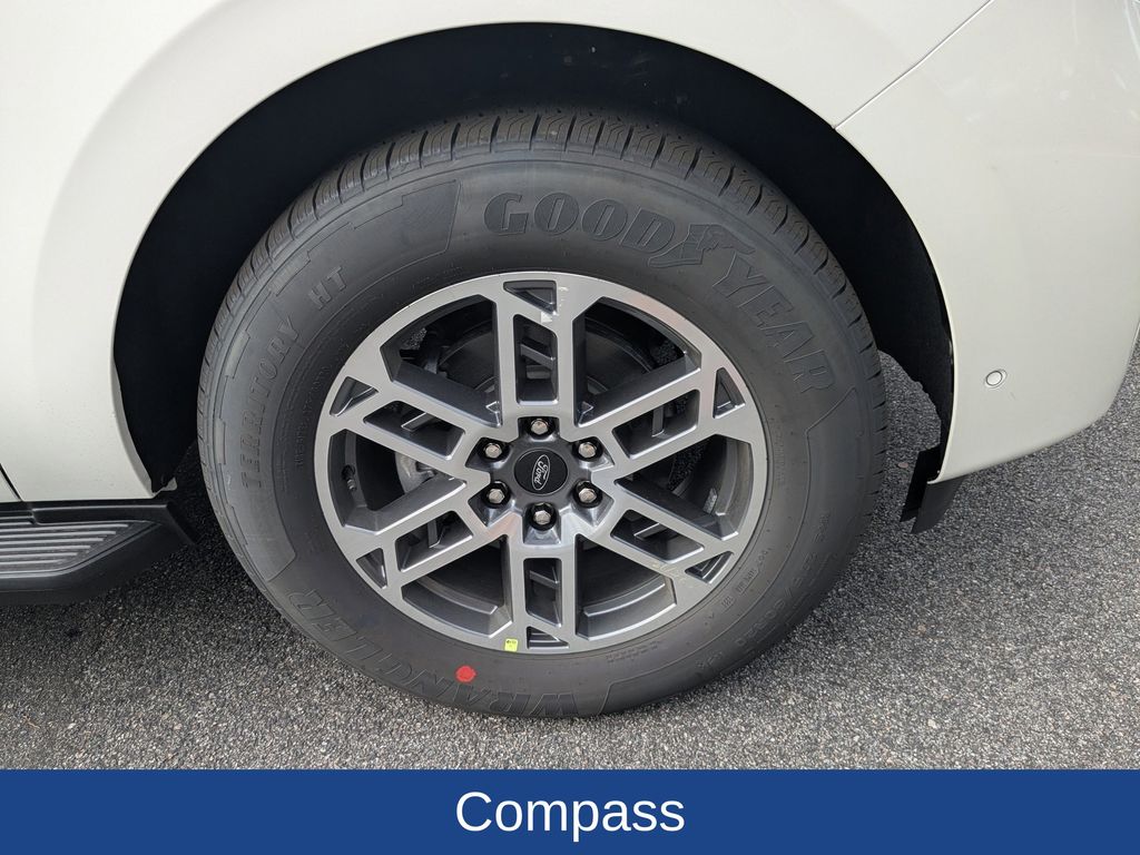 2025 Ford Expedition Active MAX