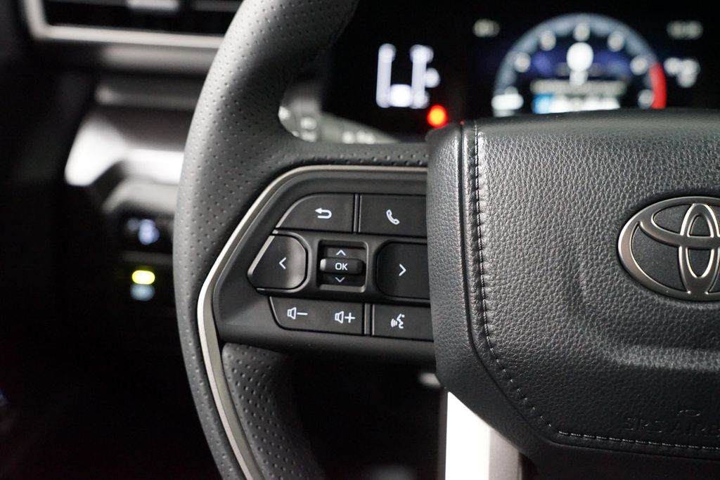 Thumbnail: 2026 Toyota 4Runner - 15