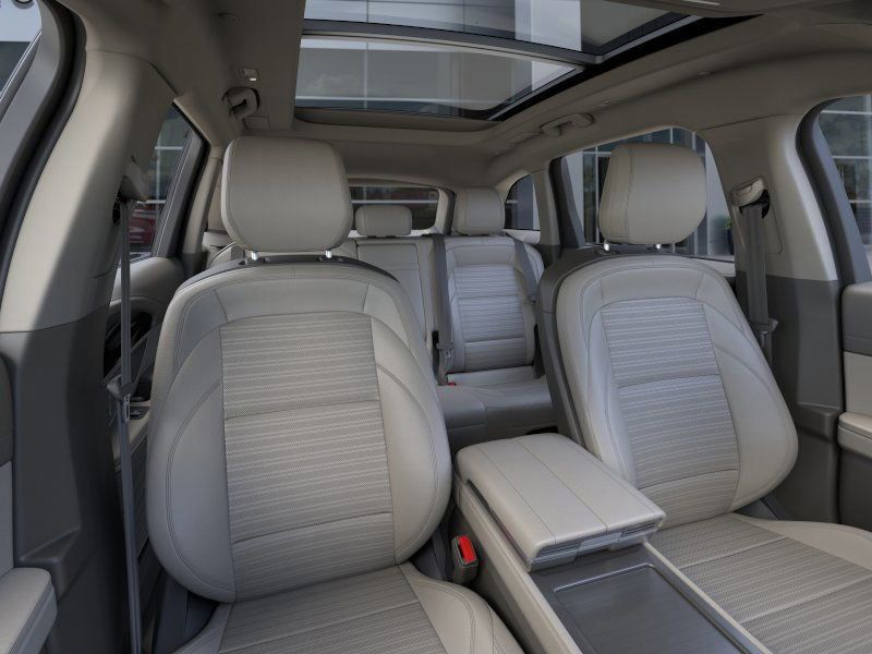 2025 Lincoln Nautilus Reserve