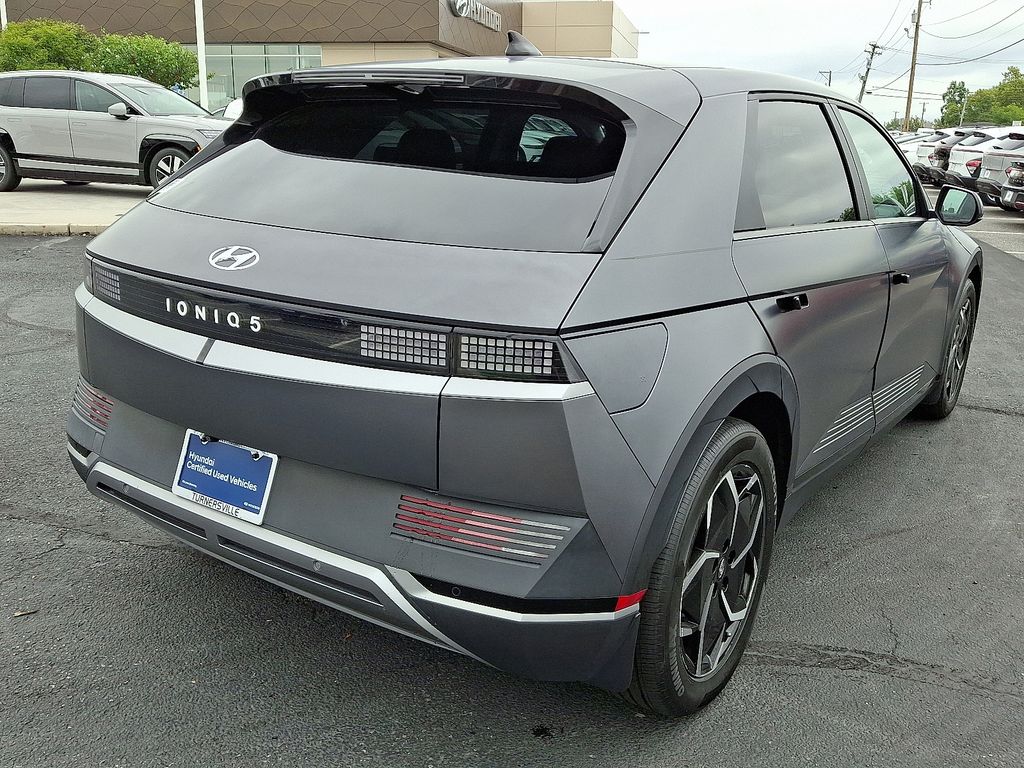 Thumbnail: 2023 Hyundai Ioniq 5 - 6