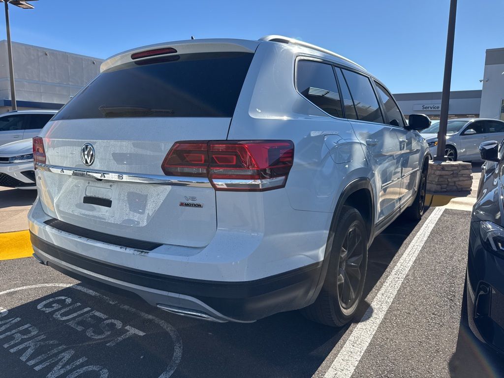Thumbnail: 2018 Volkswagen Atlas - 4