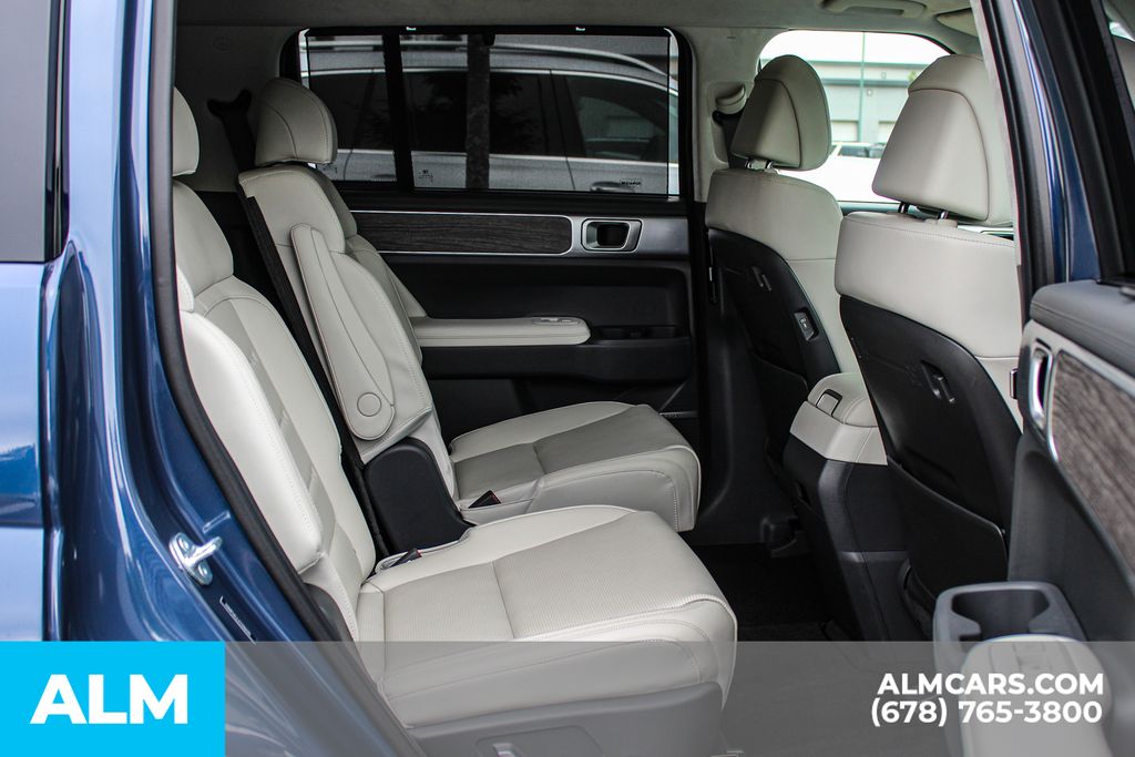 Used 2026 Blue Hyundai Calligraphy image 22
