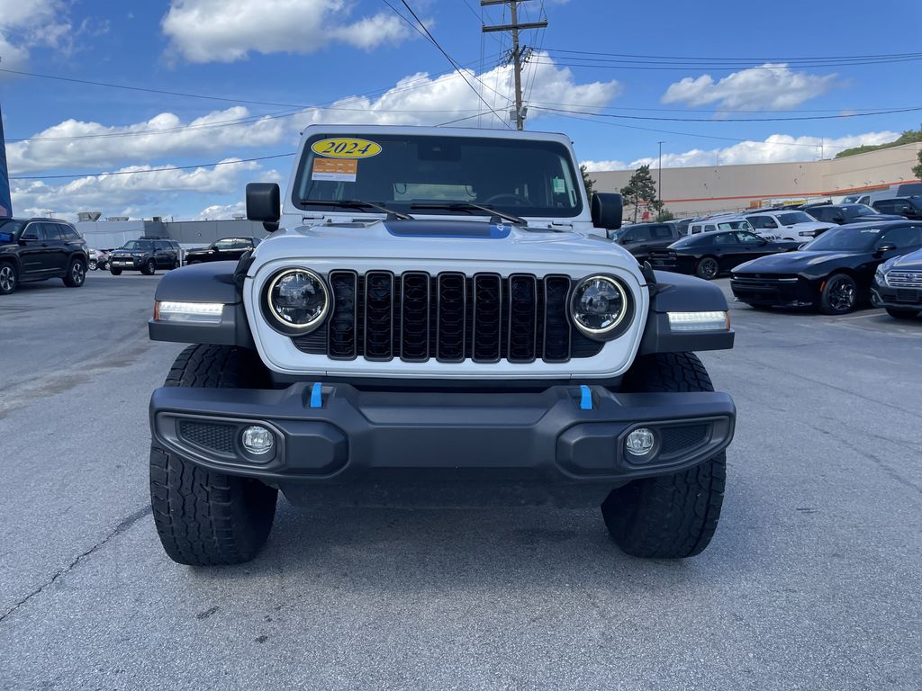 Used 2024 Jeep Wrangler SUV