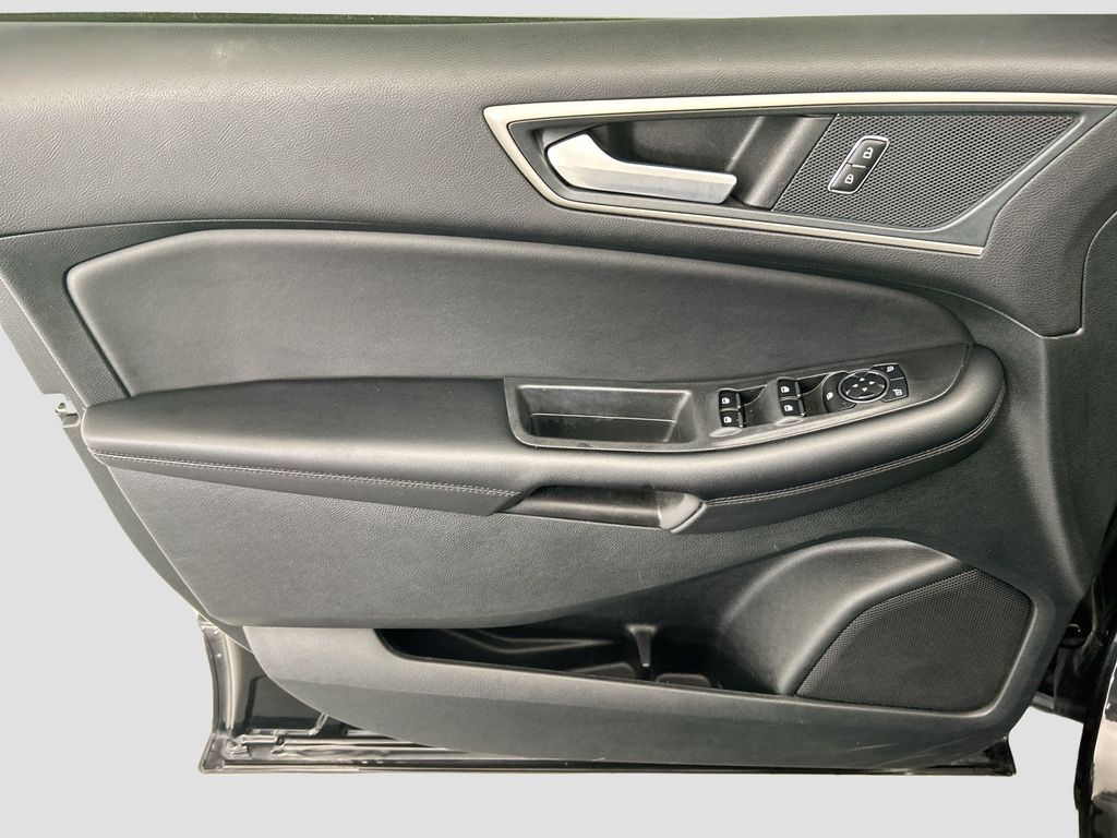 Thumbnail: 2024 Ford Edge - 22