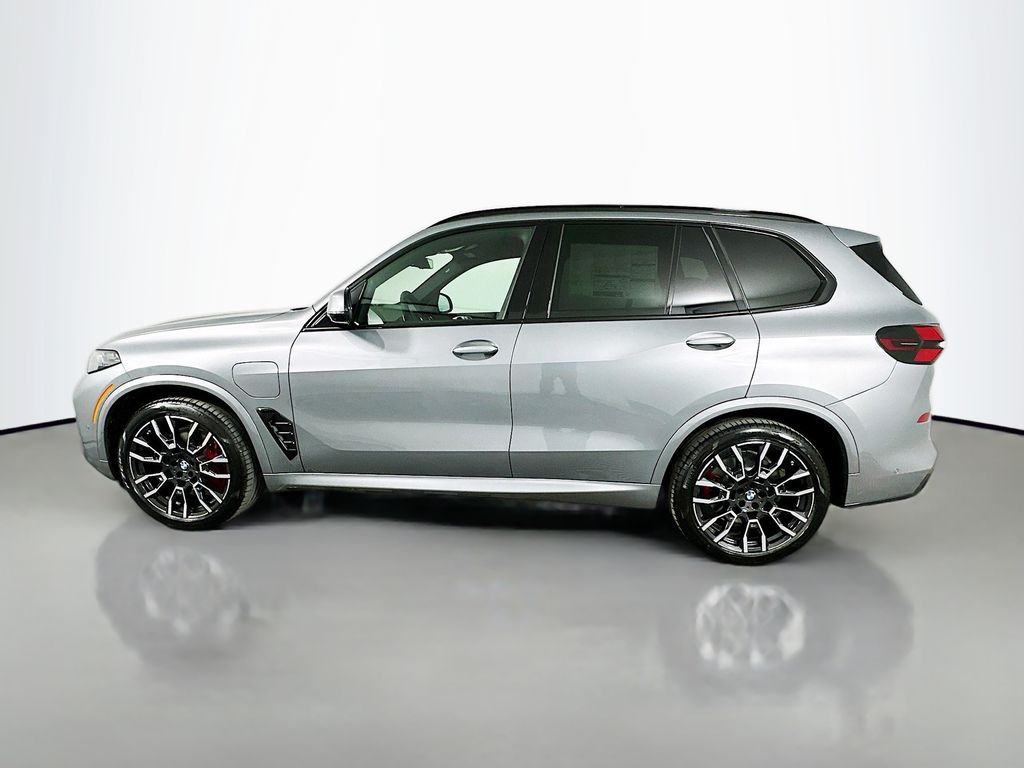 Thumbnail: 2026 BMW X5 - 8