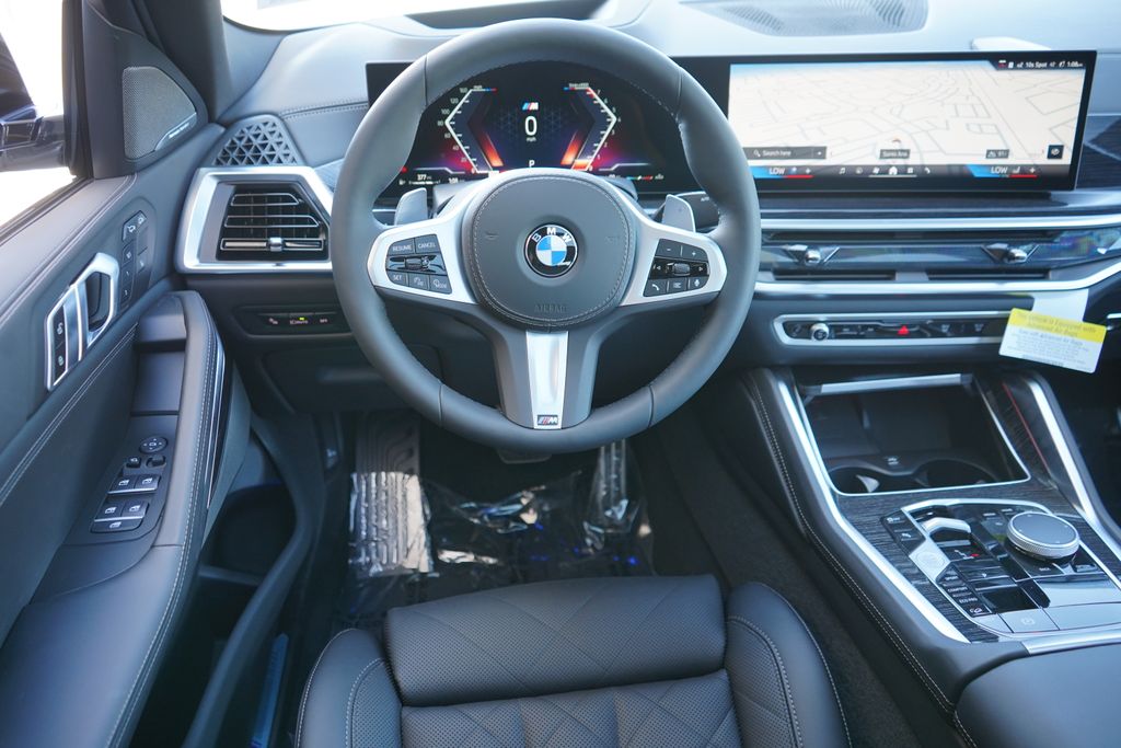 Thumbnail: 2026 BMW X6 - 15