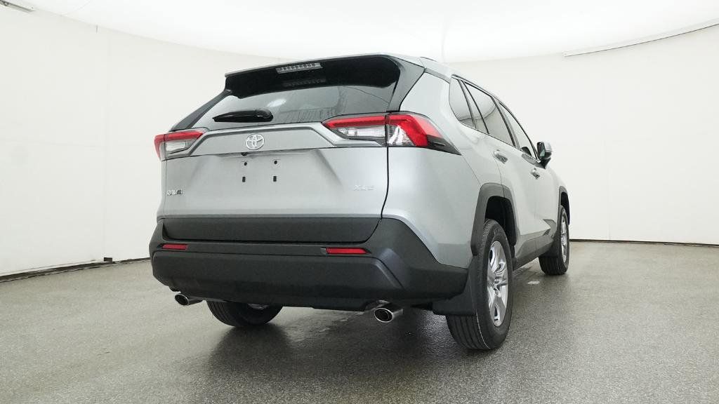 Thumbnail: 2025 Toyota RAV4 - 25
