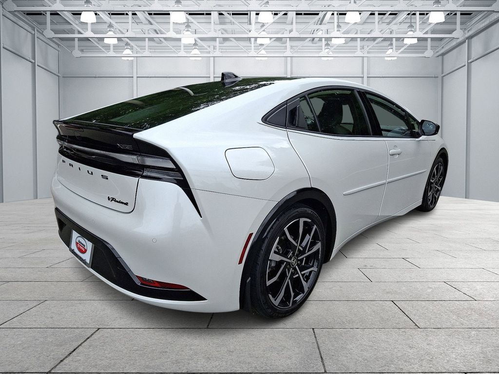 Thumbnail: 2024 Toyota Prius Prime - 4