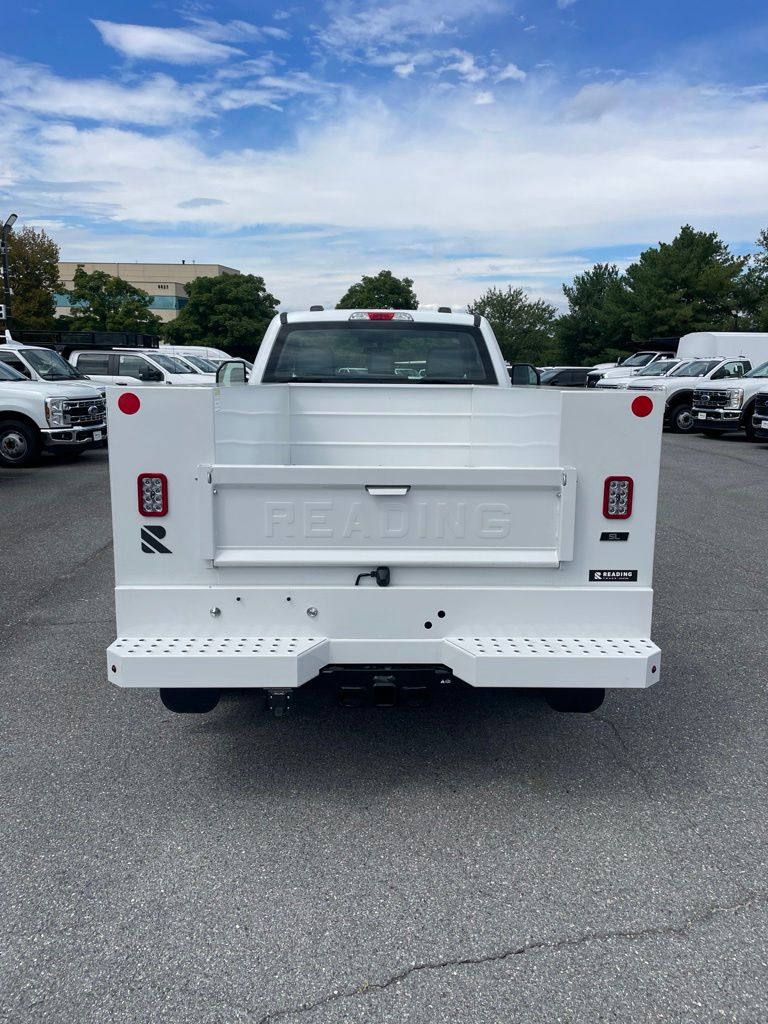 2027 Ford F-250 Super Duty XL