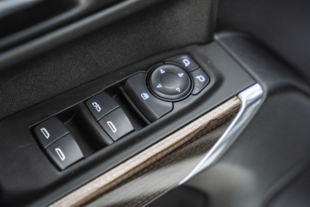 ChevroletSilverado 150040