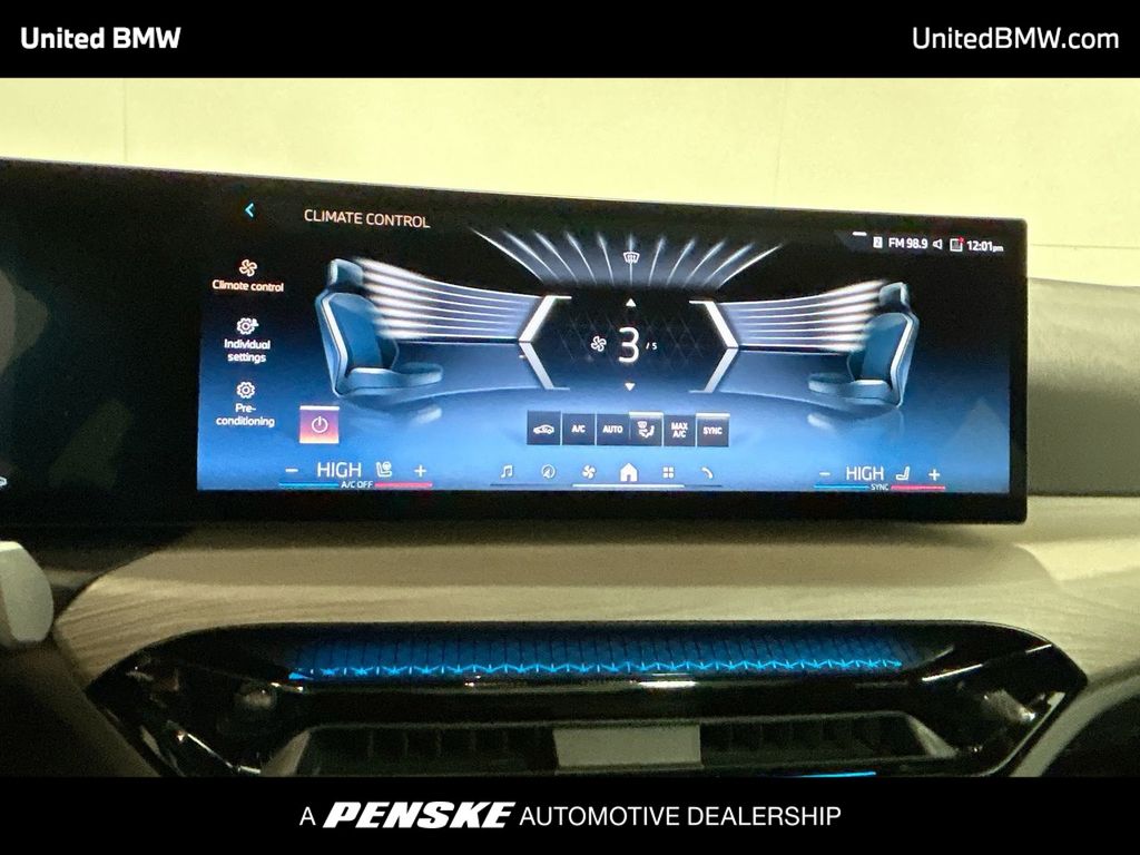 Thumbnail: 2025 BMW 4 Series - 19