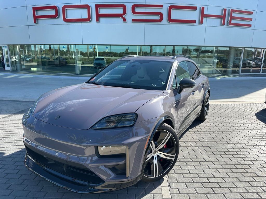 2024 Porsche Macan Turbo -
                Davie, FL